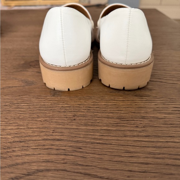 Dolce Vita Cream Mules with Tan Soles - Picture 6 of 6